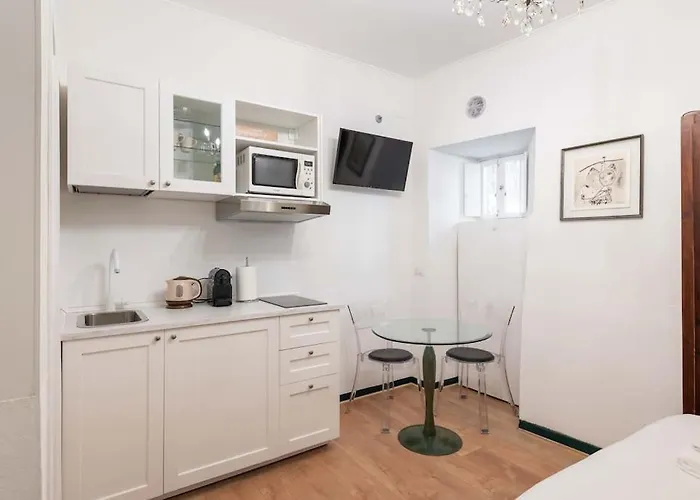 Old Trastevere Appartement Rome